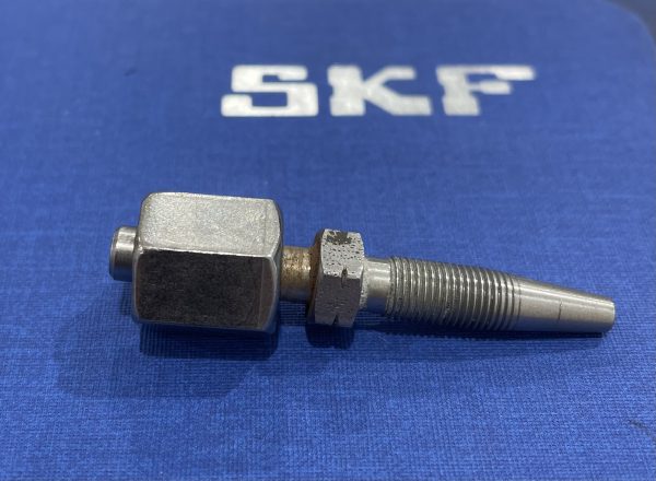 HOSE STUD 432-23676-1 | PHỤ KIỆN BÔI TRƠN SKF